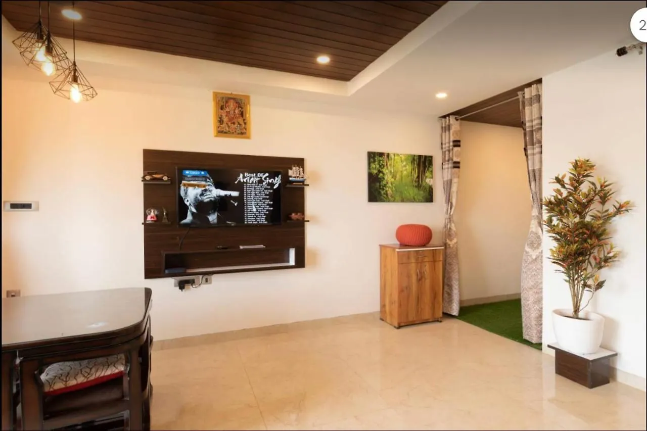 The Green Retreat - Ideal For Couple Shimla 0*,
